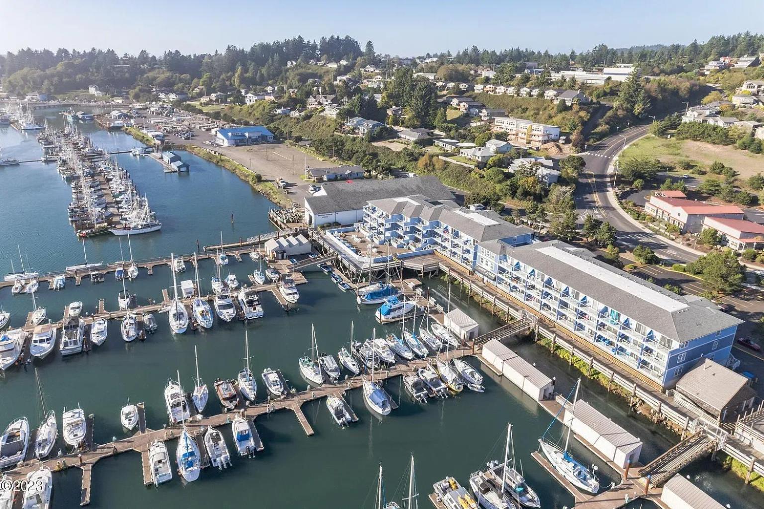 The Landing At Newport Condominium Hotel Εξωτερικό φωτογραφία