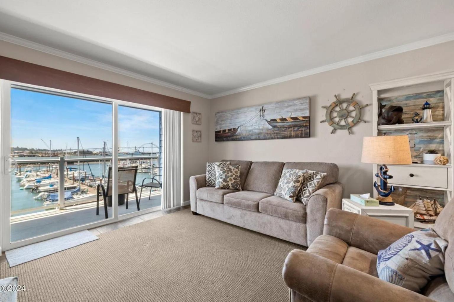 The Landing At Newport Condominium Hotel Εξωτερικό φωτογραφία