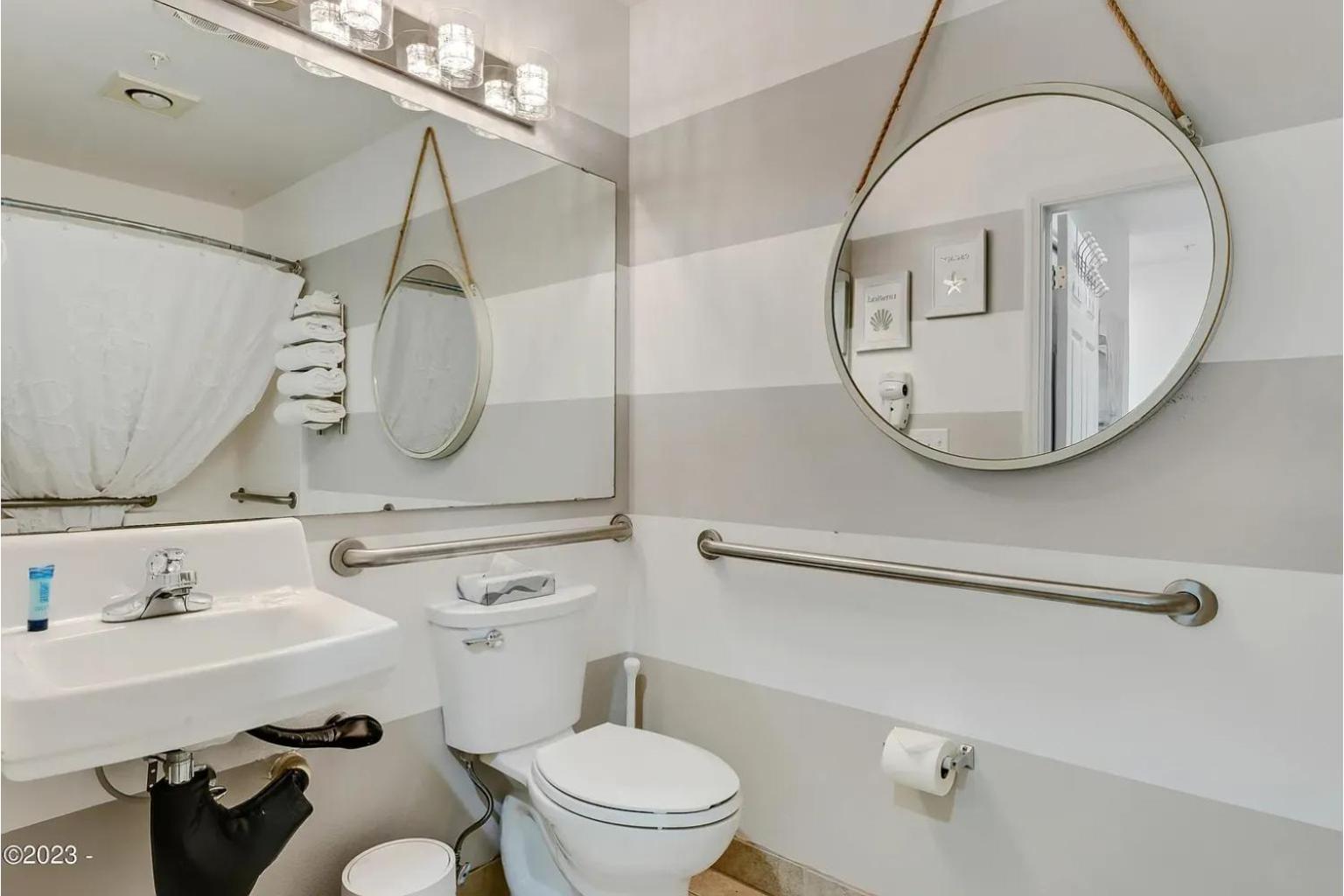 The Landing At Newport Condominium Hotel Εξωτερικό φωτογραφία